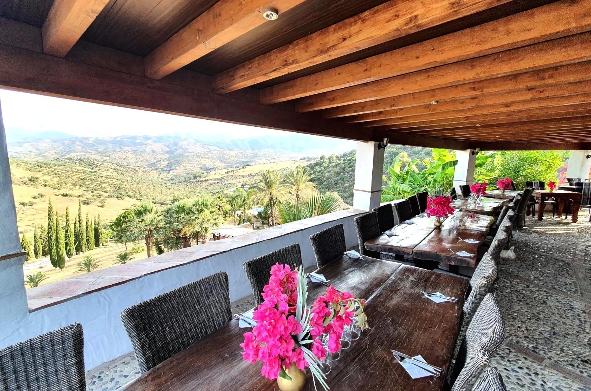Castle Tower Apartment In Rural Holiday Park 'Bernard' Tolox Luaran gambar