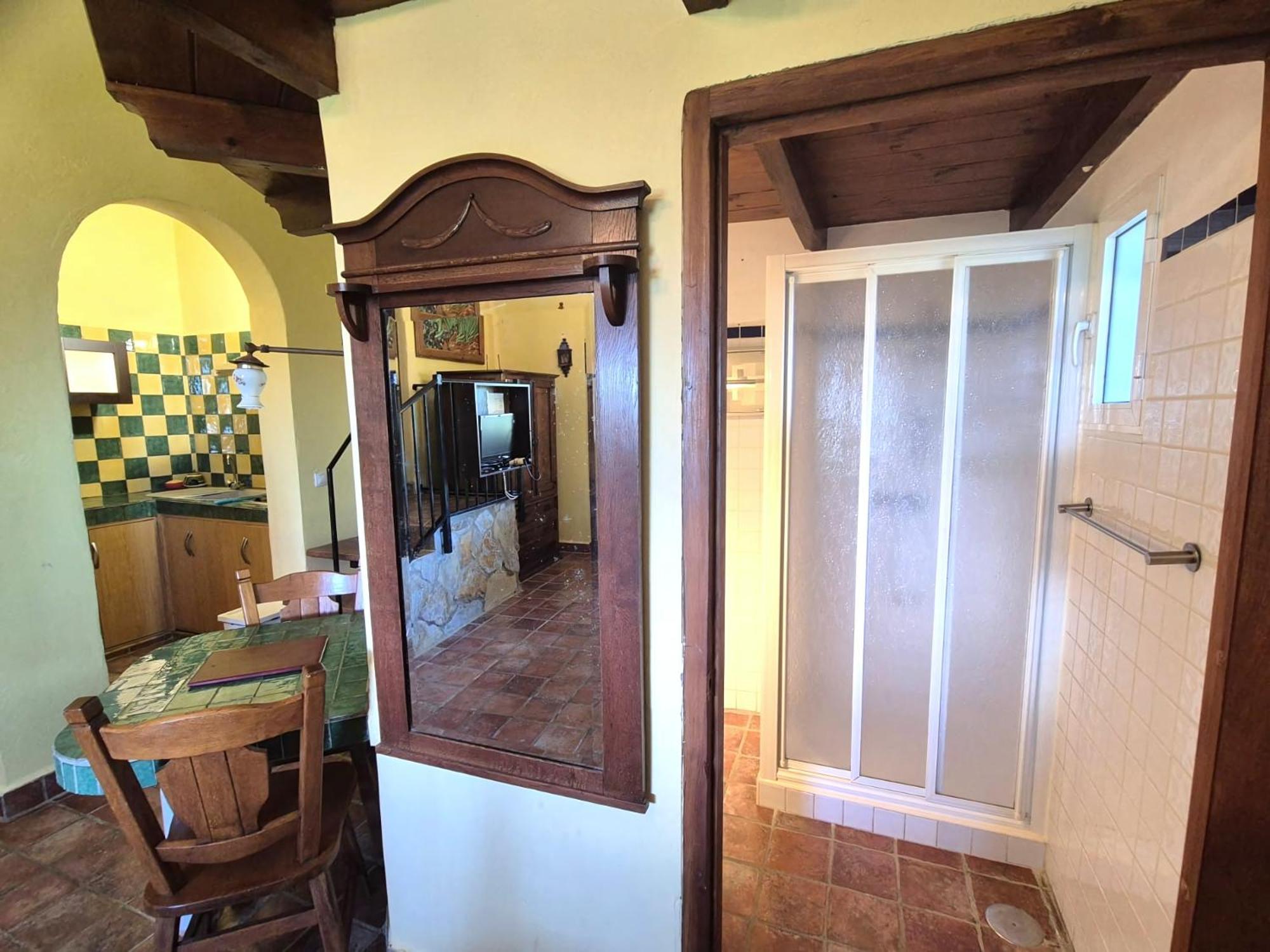 Castle Tower Apartment In Rural Holiday Park 'Bernard' Tolox Luaran gambar