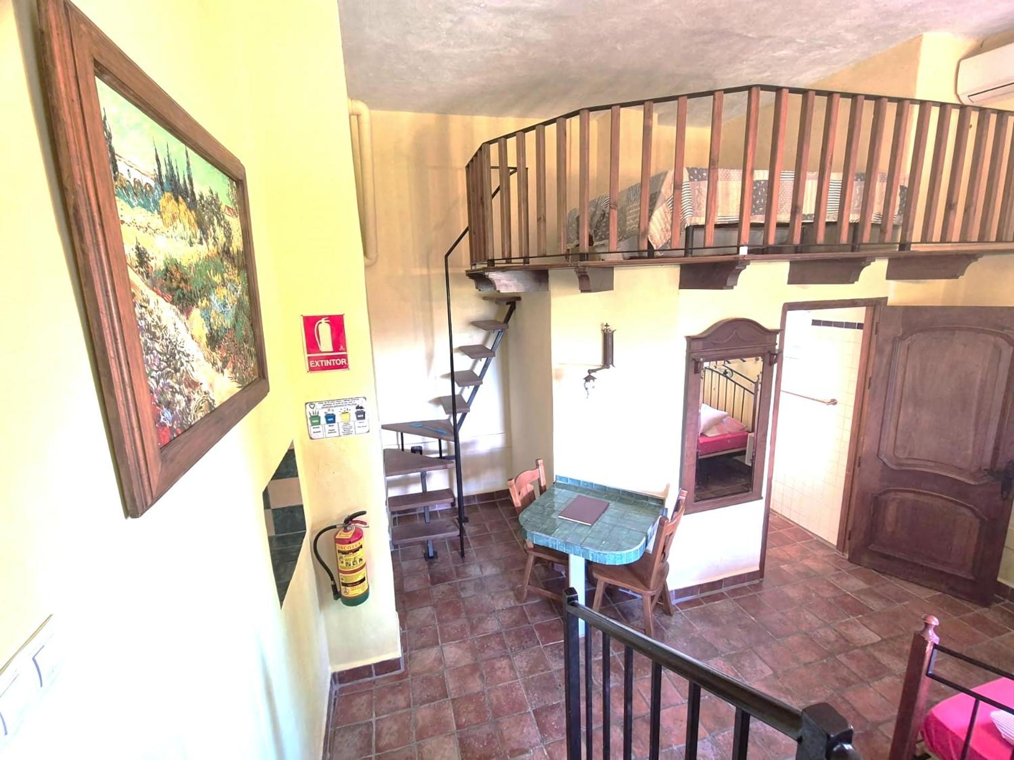 Castle Tower Apartment In Rural Holiday Park 'Bernard' Tolox Luaran gambar