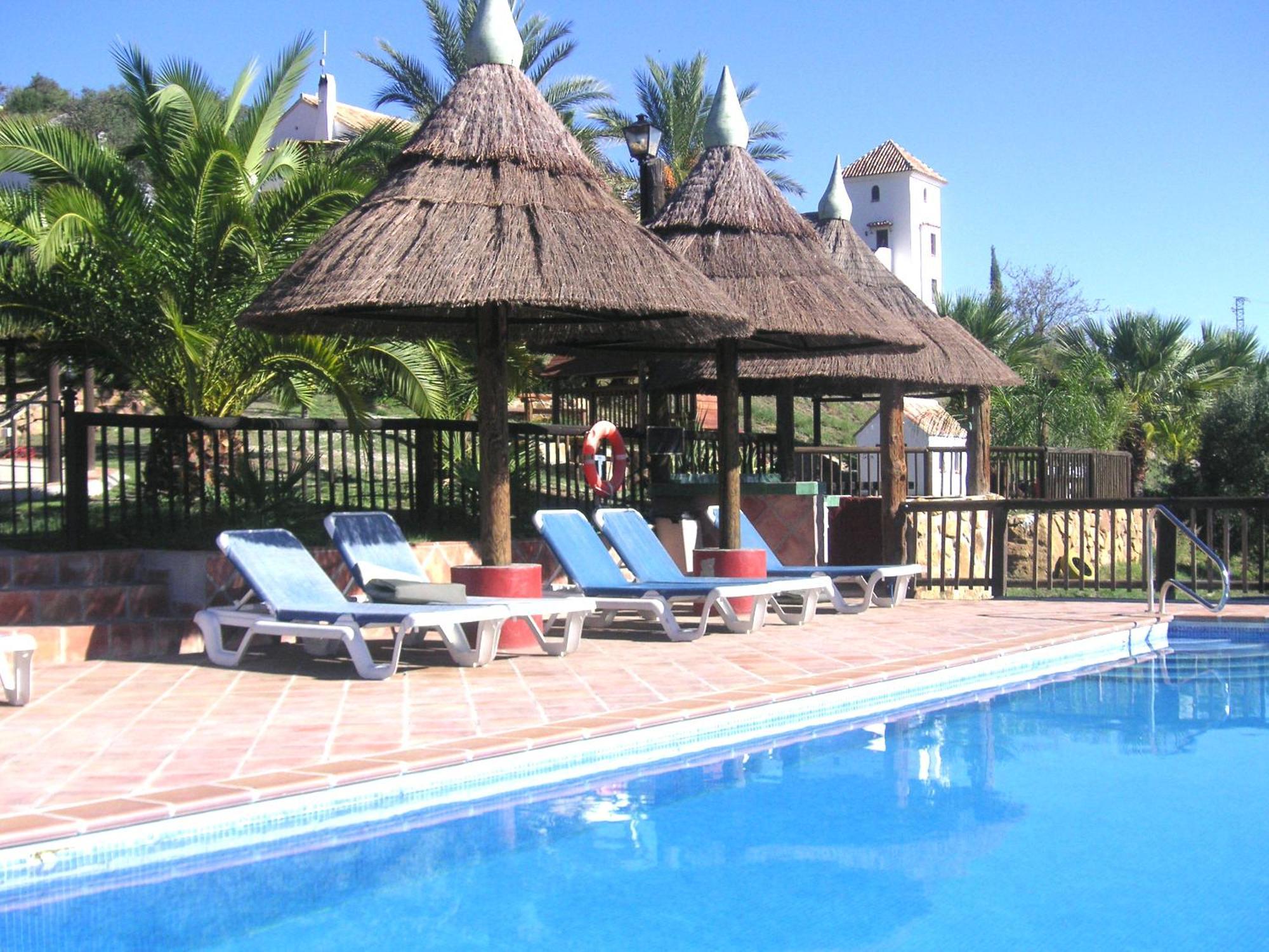 Castle Tower Apartment In Rural Holiday Park 'Bernard' Tolox Luaran gambar