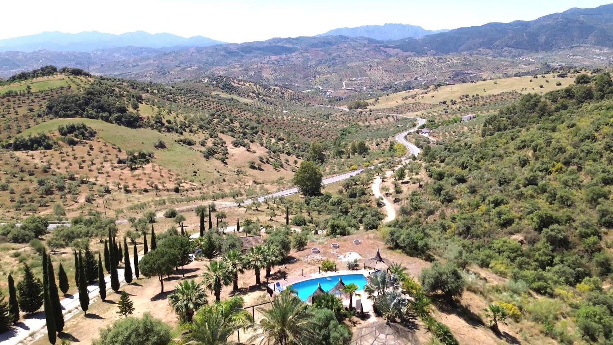 Castle Tower Apartment In Rural Holiday Park 'Bernard' Tolox Luaran gambar